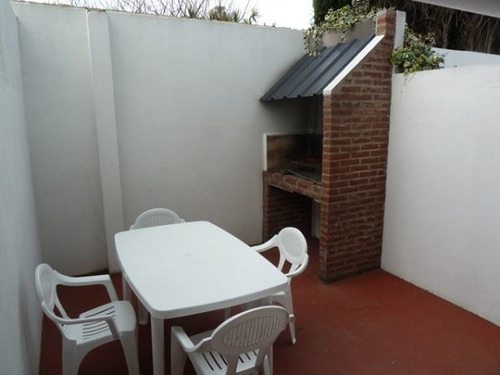 Imagen 2 de 9 de Duplex Para 5 / 6 Personas 200m Del Mar - 5 De La Peatonal