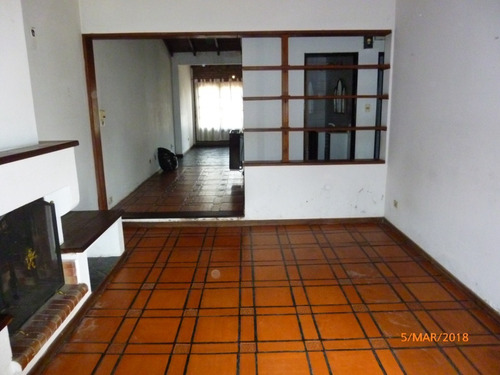 Imagen 19 de 21 de Chalet En Dos Plantas, Hurlingham