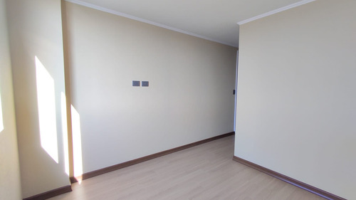 Edificio Carlos Silva Vildósola (1 Est. 1 Bod.) Vista Orie