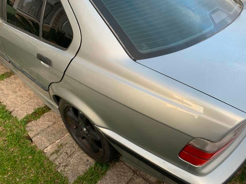 Bmw 323i Série 3