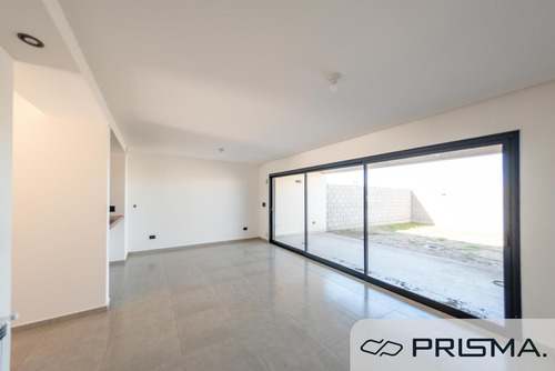 Dúplex- 3 Dorm- Distrito Sur