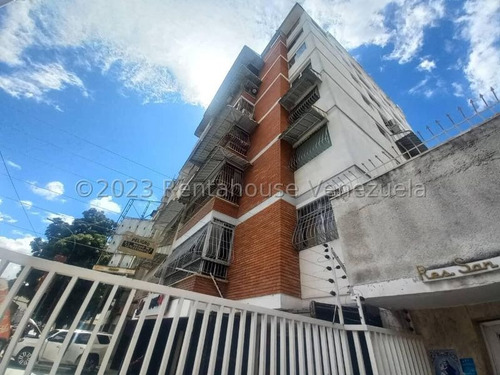 Apartamento En Venta - Altamira Sur - 168 Mts2 - #24-13445