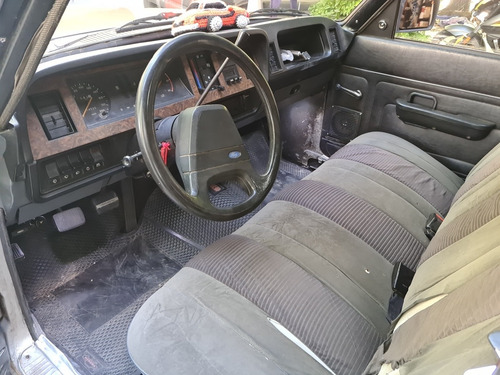 Ford Falcon Deluxe 1983 Direccion Hidraulica Parque Chas