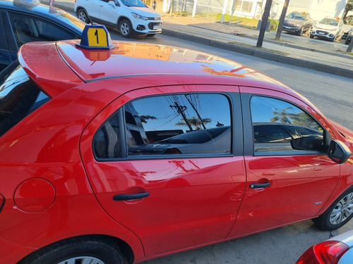 Imagen 16 de 16 de Volksvagen Gol Trend Rojo Usado 2018