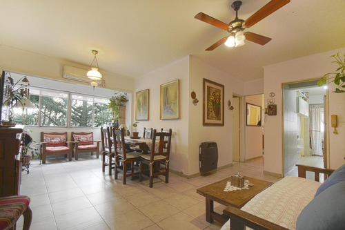 Venta Block Departamentos 4 Ambientes Cocheras Villa Real Apto Credito