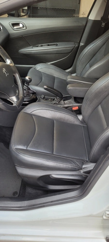 Imagen 15 de 21 de Peugeot 308 2017 1.6 Feline Thp 163cv
