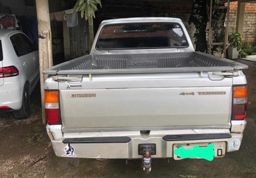 Mitsubishi L200 2003 2.5 Hpe Cab. Dupla 4x4 4p