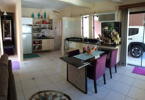 Imagem 16 de 29 de Casa Padrão Para Venda Em Centro Garopaba-sc - Kv128