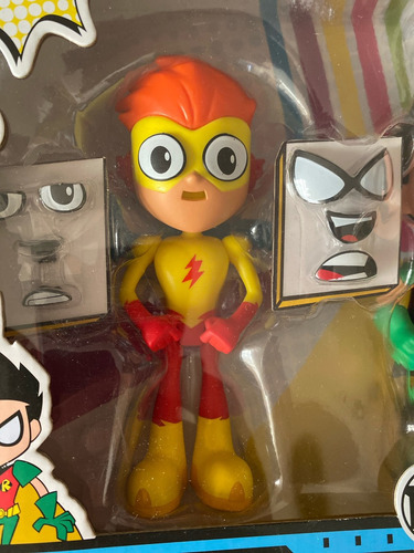 Teen Titans Go Face Swappers Kid Flash Robin Y Aqualad Set (Usado)