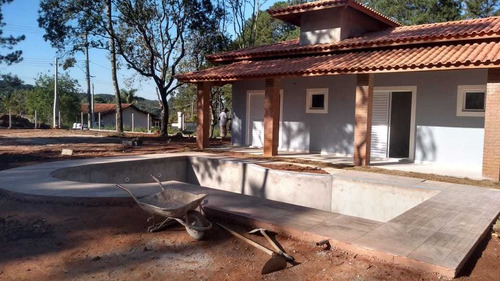 Condomínio Ibiúna 1.030 Mts Casa Nova,piscina Oportunidade