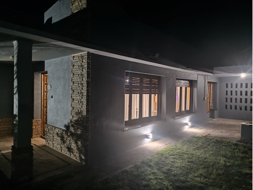 Casa En Venta La Pampa Uriburu