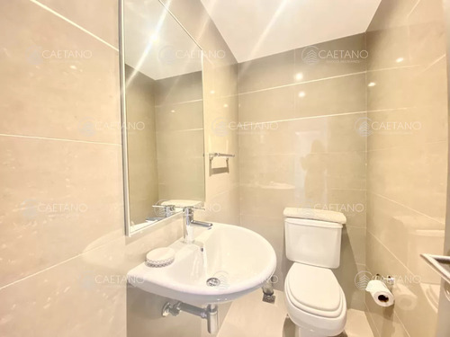 Apartamento De 2 Dormitorios - Punta Del Este