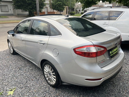 Ford Fiesta Kinectic Desing Titanium Powershit