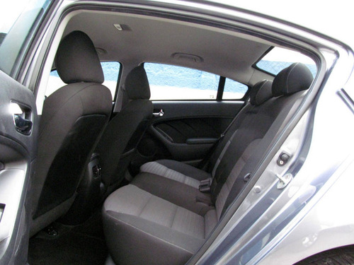 Imagem 10 de 11 de Kia Cerato 1.6 Sx 16v Flex 4p Automático
