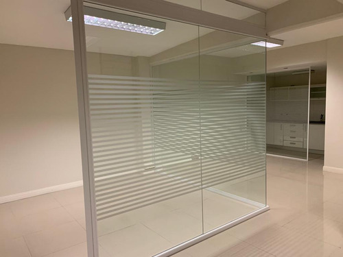 Moderna Oficina En Alquiler A Partir De Marzo 2025, Zona Terminal Vieja