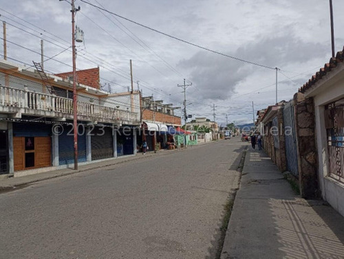 Milagros Inmuebles Edificio Venta Barquisimeto Lara Zona Oeste Economica Residencial Economico Comercial Código Inmobiliaria Rent-a-house 24-16570