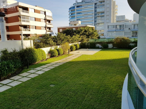 Imagen 20 de 27 de Departamento En Venta Sol Y Luna I, Playa Brava, Punta Del Este - Punta Del Este Brava