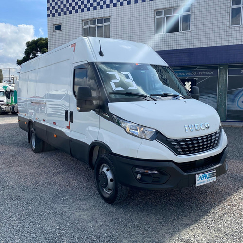 Iveco Daily Furgão 55-170 - 2023