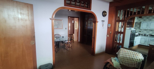 Imagen 13 de 13 de Alquiler De Casa Comercial Atrás Del Cc Prebo Valencia Cód 166011 Lucrecia Escorcha