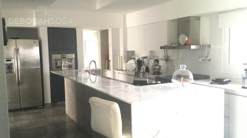 Imagen 3 de 19 de Exclusiva Casa En Venta - El Cantón