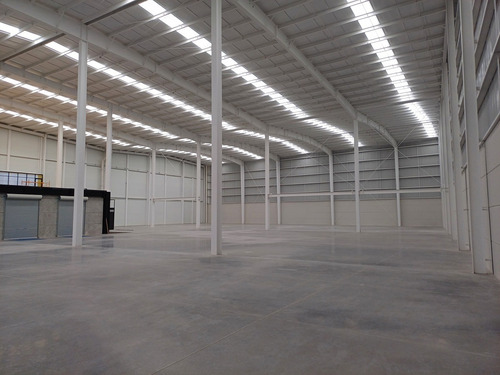 Tultepec, Bodega En Renta. 4,986 M2. Parque Industrial, Andenes.