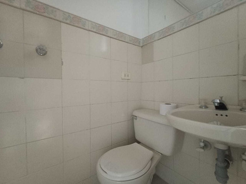Imagen 9 de 13 de Se Vende Apto 67m2, Parqueadero,laureles Medellín