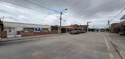 Lote y casalote en venta