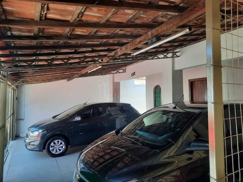 Imagem 2 de 6 de Venda De Casas / Padrão Na Cidade De Araraquara 2801