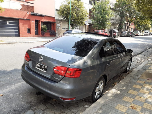 Volkswagen Vento 2.5 Luxury 170cv