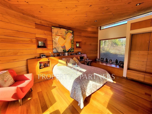 Imagen 18 de 30 de Hermosa Casa En Pucón Con Gran Vista Al Volcán