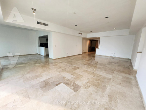 Departamento En Venta/renta, 3 Recámaras, Vista A Laguna, Isla Dorada, Cancún