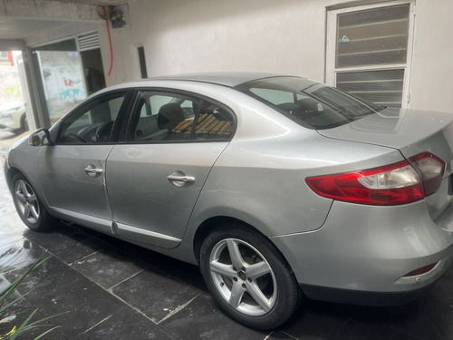 Renault Fluence 2.0 Authentique std