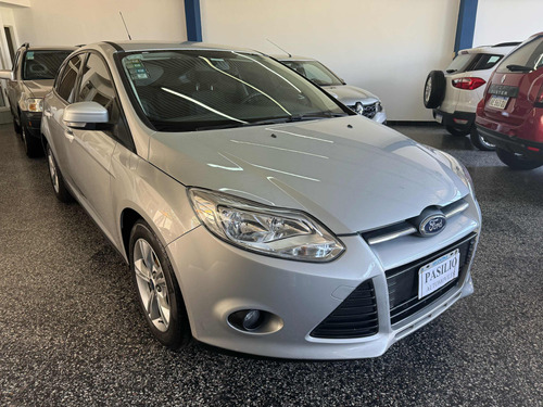 Ford Focus III 1.6 Sedan S