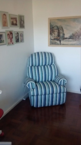 Casa Em Vila Nova Com 4 Dormitórios - Mi14874