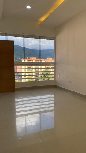 Apartamento Penthouse En Venta San Cristobal Mg025