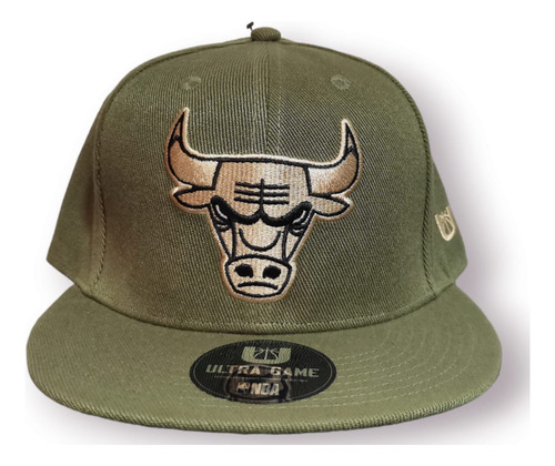 Gorra Ultra Game Olivo Chicago Bulls Nba 1966 Snapback
