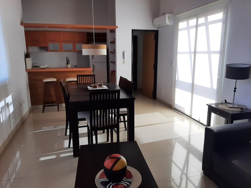 Imagen 7 de 16 de Alquilo Dptos De Dos Dormitorios, Cocina Comedor, 1 Baño.