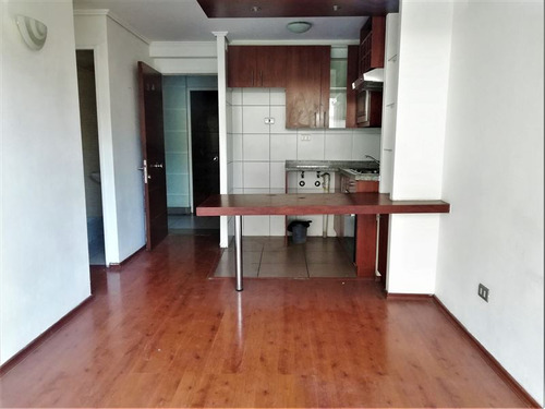 Departamento En Arriendo De 2 Dorm. En Santiago