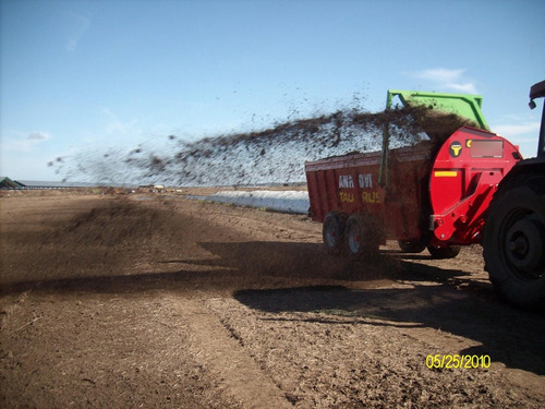 Estercolera De Solidos A Sin Fin Maquinaria Agrícola Feedlot