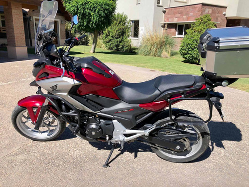 Imagen 5 de 10 de Vendo Honda Nc 750 X Modelo 2020 Con Accesorios, Impecable