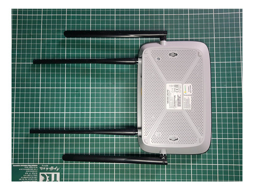 Imagen 5 de 5 de Router Mercusys AC12G V1 negro 110V/220V