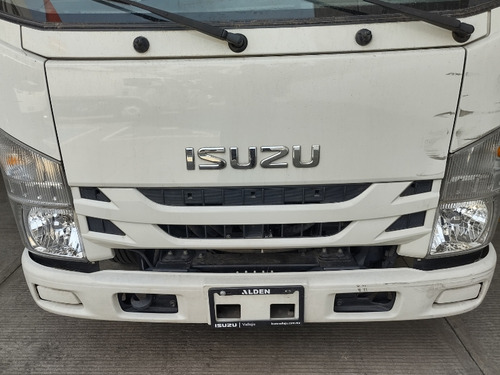 Isuzu Elf 300 Corto