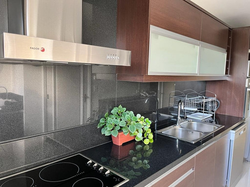 Imagen 7 de 21 de Increíble Apartamento En Edificio Imperiale Para Alquiler Invernal