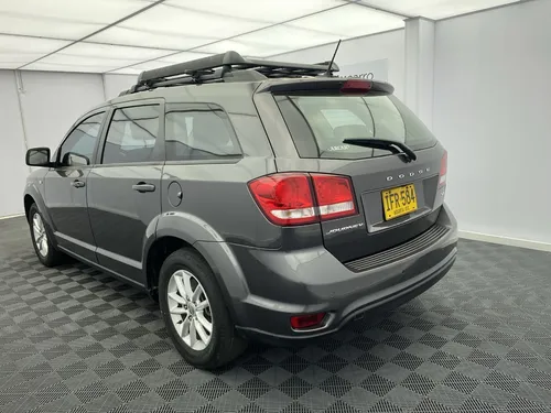 Dodge Journey SXT AT 2.4 4X2