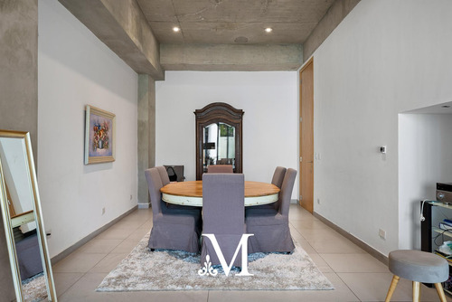 Hermosa Casa - 1000 M2 - Terreno 8.66x65 - Jardin - Pileta - Parrilla