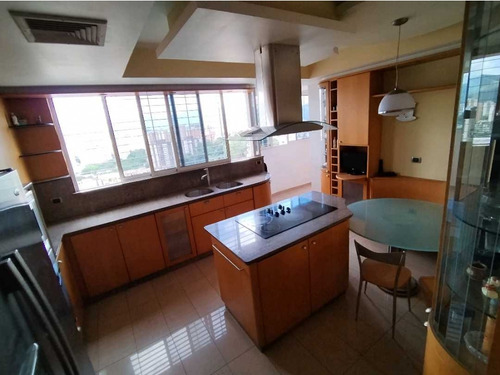 Apartamento En Venta En Urb El Bosque Em-8370480