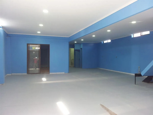 Local Comercial En Venta En El Bosque