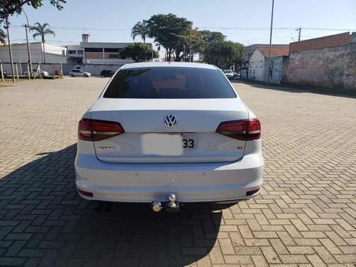 Volkswagen Jetta 2017 1.4 Tsi Comfortline 4p