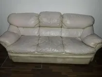 Comprar Sillon Grande De 3 Cuerpos, Con Detalles En El Tapizado.