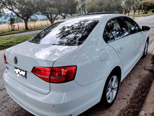 Volkswagen Vento 2.5 Luxury 170cv Tiptronic 2015